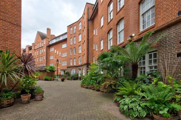 Erasmus Street, London